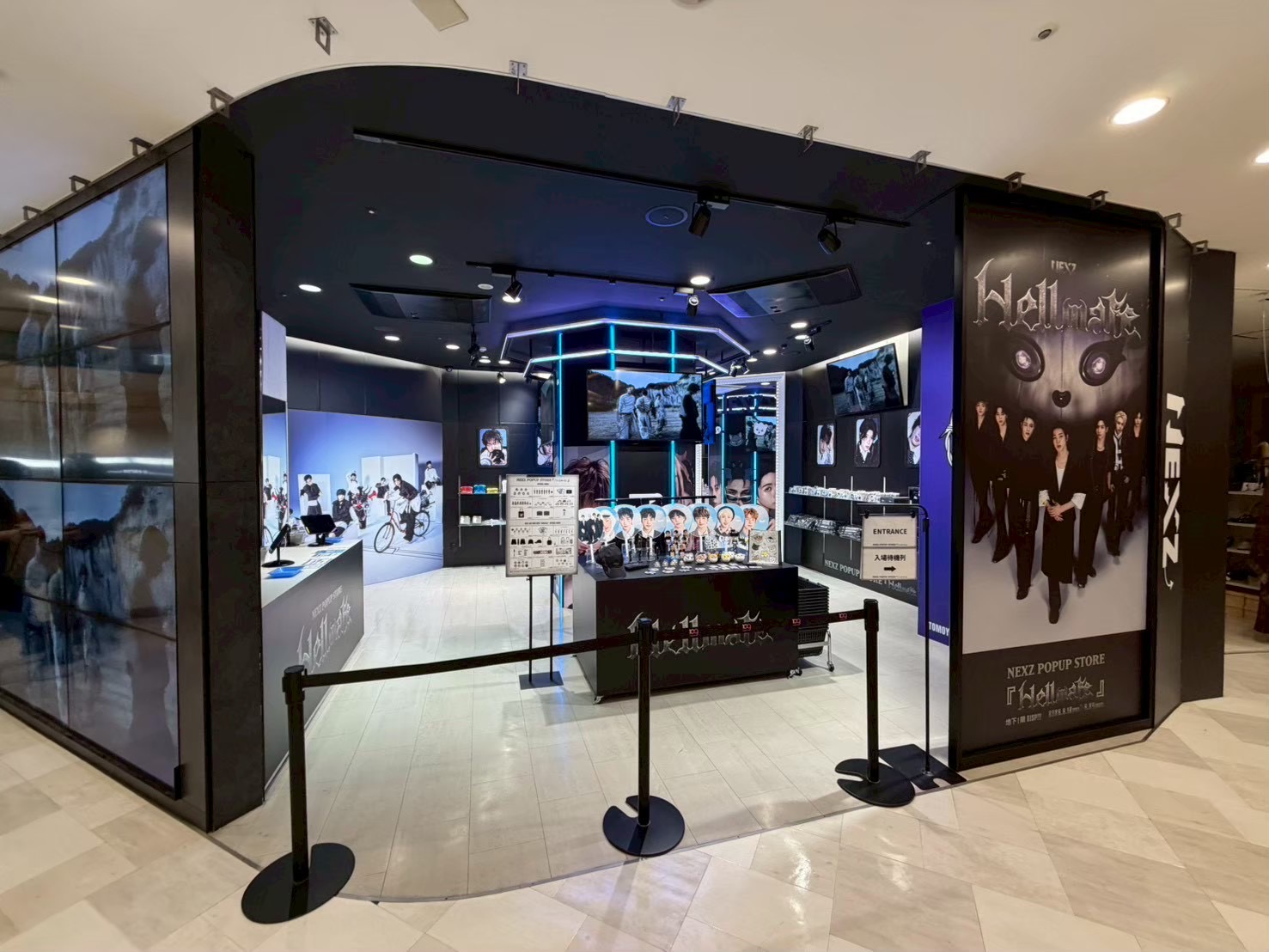 NEXZ POPUP STORE 『Hellmate』の店舗外観とグッズディスプレイ